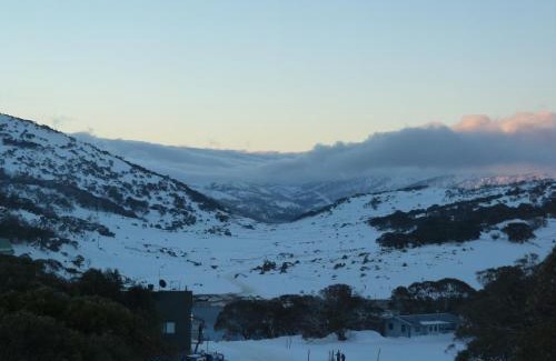 Perisher Valley Cabin | Valhalla Perisher