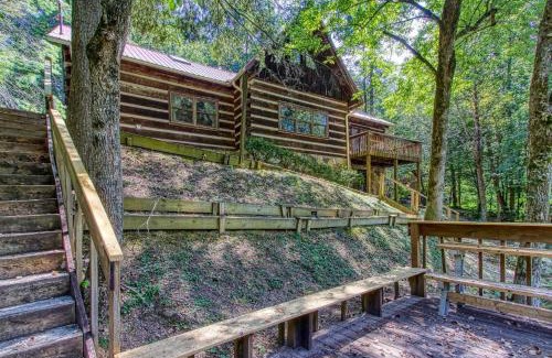 Sevierville House | Valhalla - Private Rustic Getaway cabin
