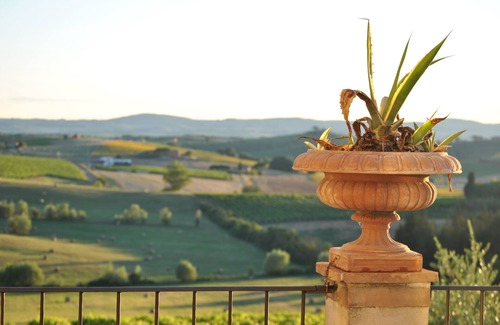 Ferretto Villa | VALIANA Luxury Villa in Montepulciano - Private Heated Pool - Free Wi-Fi