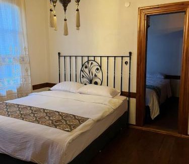 Taraklı Hotel | Valide Sultan Konağı TARAKLI