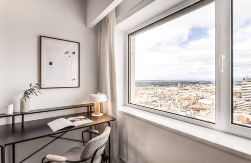 Moncloa - Arguelles Apartment | Valier - 2 bedrooms and pool in Centro