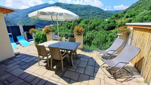 San Damiano Macra House | vallemaira house CASA BELVEDERE LUCE & SOLE 10 POSTI LETTO