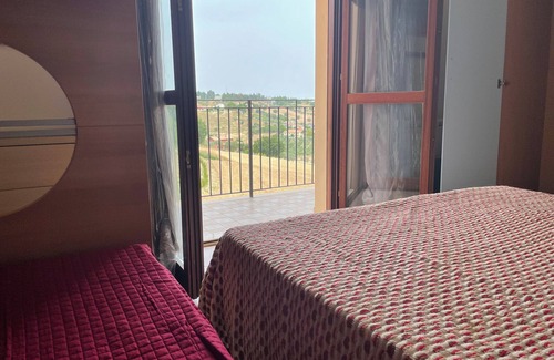 Mosciano Sant'Angelo Apartment | Valleverde vacation home with parking space in Mosciano