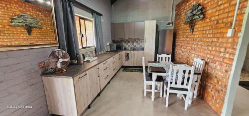 Nelson Mandela Bay Cabin | Valley Bushveld Country Lodge