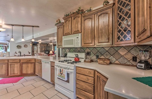 Cloudcroft House | ‘Valley’ Cloudcroft Hideaway < 8 Mi to Town!