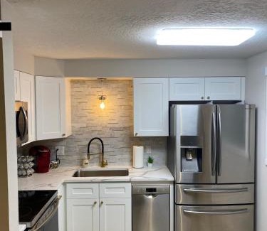 Spokane Valley Apartment | Valley Escape in Quiet Area Neighborhood