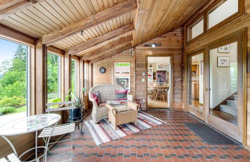 Enumclaw House | Valley Green