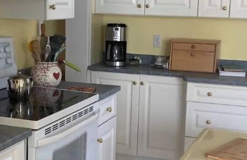 Kentville Apartment | Valley home in Beautiful Downtown Kentville