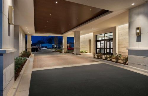 Homewood Hotel | Valley Hotel Homewood Birmingham - Curio Collection By Hilton