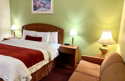 Azilda Hotel | Valley Inn Motel & Suites