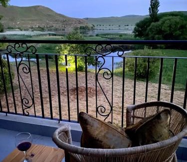 Kwa Sani House | Valley Lakes THE LODGE
