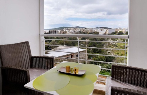 Mosta Apartment | Valley of Honey Apartment