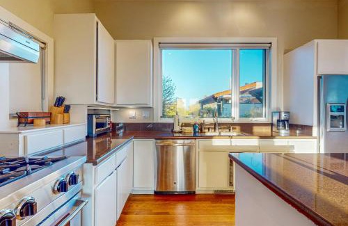 Glen Ellen House | Valley of the Moon Estate