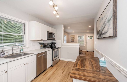 Dent House | Valley Ridge Retreat For 8