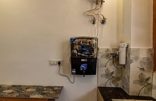 Kumarhatti Apartment | Valley View 2BHK Apartment in Kasauli by Homeyhuts