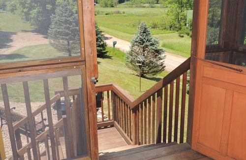 Kimbolton Cabin | Valley View Cabin bordering Salt Fork State Park WiFi