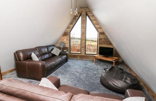 Llandysul House | Valley View Hideaway