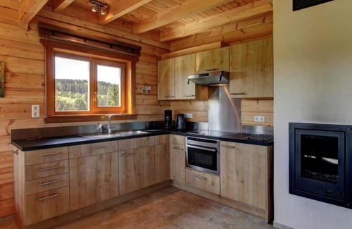 Glindfeld House | Valley-View Holiday Home in Medebach with Sauna
