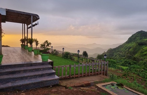 Gaganbawda House | Valley View Home Stay