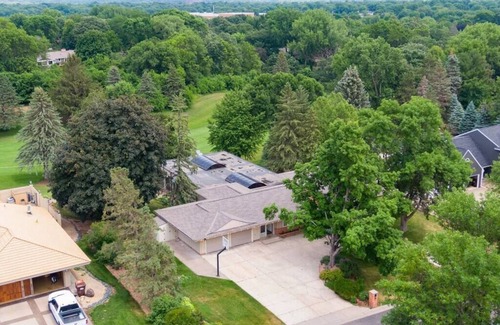 Hastings House | Valley View Indoor Pool/Hot Tub/Arcade