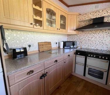 Meifod Ski Chalet | Valley View Lodge