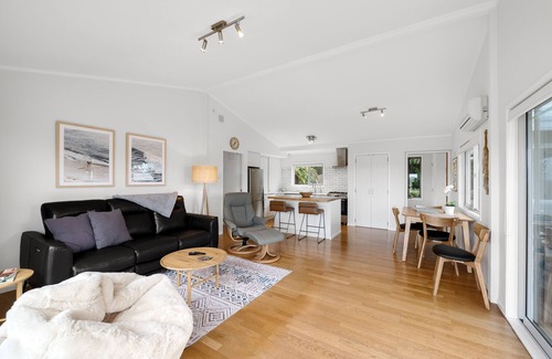 Paihia House | Valley Vista - Paihia Holiday Home