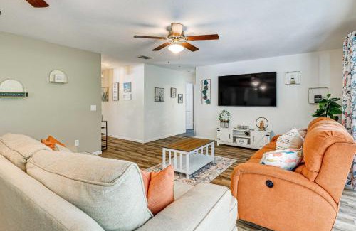 Valrico House | Valrico Vacation Rental about 10 Mi to Dinosaur World!