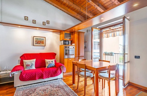 Crociale Apartment | Valtenesi Appartment