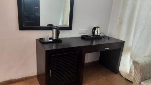 The Mall Road Hotel | Value and Spa by Decentstayz
