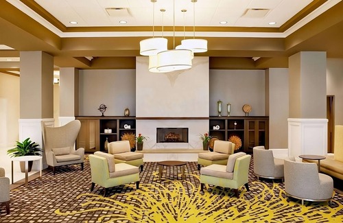College Park Hotel | Value Meets Relaxation! 3 Spacious Units, Pet-Friendly, w/Indoor Pool!