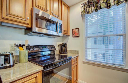 Pawleys Island Condo | Value Vacation-Golf and Beach Condo in Pawleys Plantation