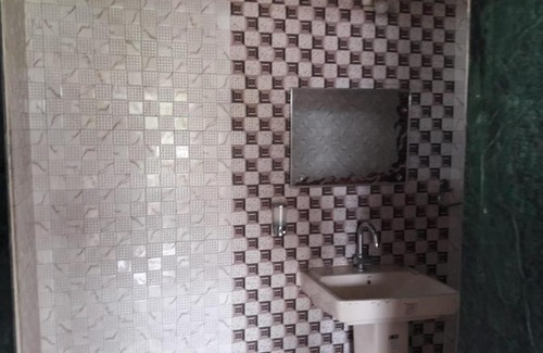 Satara House | Vamoose Annai Shristhi