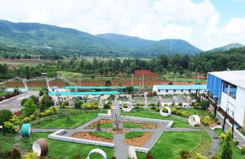 Ninnimamidi Hotel | Vana Resort