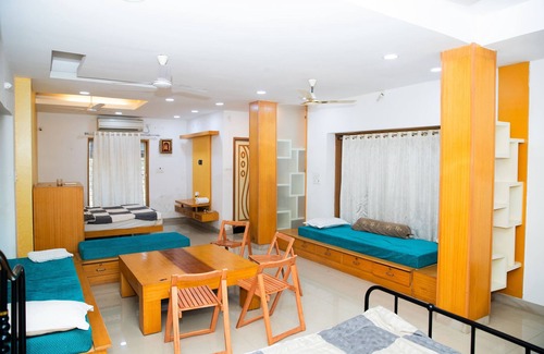 Narsapur Hotel | Vanam Resort