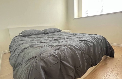 Hastings House | vancouver cozy home 2br for 1-4 peoples 10mins to DT