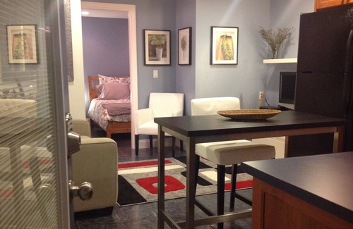 Riley Park Apartment | Vancouver Mount Pleasant Garden Suite - central, convenient, convenient, quiet