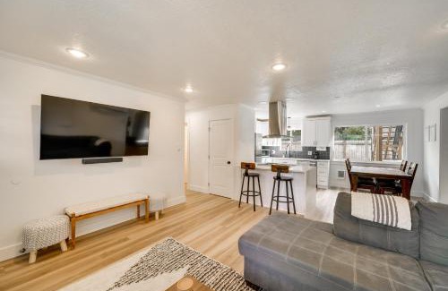 Orchards House | Vancouver Vacation Rental 16 Mi to Portland!