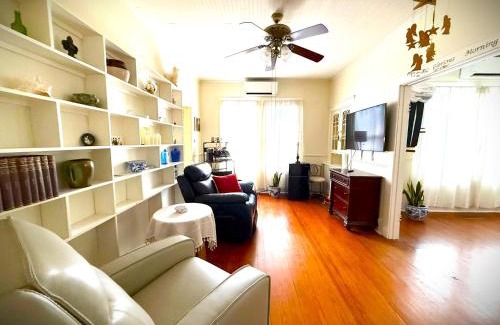Brenham House | Vanilla Dream Suite at The Brenham House