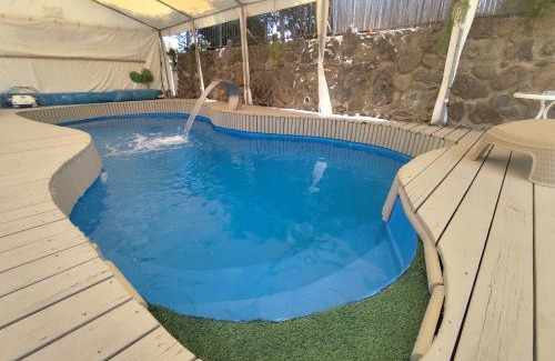 Had Nes Cabin | Vanilla Grey