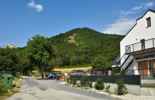 Plavecke Podhradie Apartment | Varalja Apartments