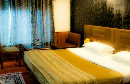 Patnitop Hotel | Vardaan Hotels - PatniTop