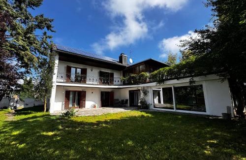 Friedrichshofen House | Vardi Haus