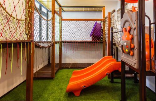 Central Seberang Perai House | Varnen Cozy Haven