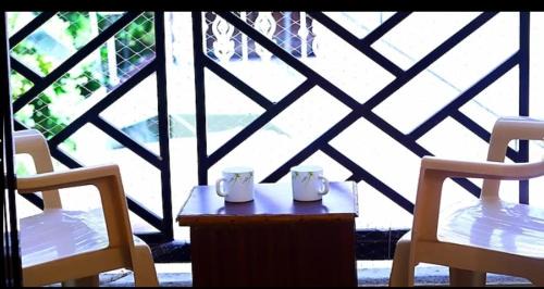 Varchi Ali Hotel | Vartak Wadi Smita Villa