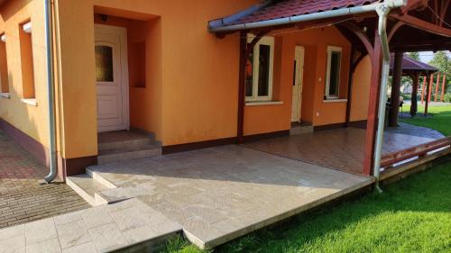 Gyoparosfuerdo House | Vascsacsi Nyaraló
