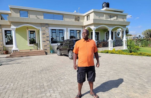 Naivasha Villa | VASHA5 AT SOUTHLAKE VILLAS.