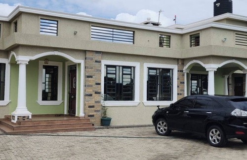 Naivasha Villa | VASHA5 AT SOUTHLAKE VILLAS.