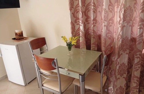 Pineios Apartment | Vasiliki's Apartment B