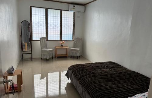 Mambajao House | Vasquez Residence Cozy Homestay