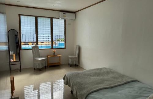 Mambajao House | Vasquez Residence Cozy Homestay